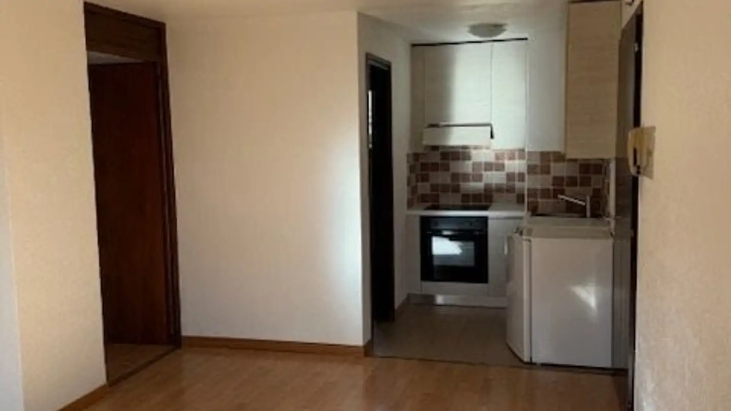 Appartement à louer - Viale Gisòra 7, 6986 Novaggio