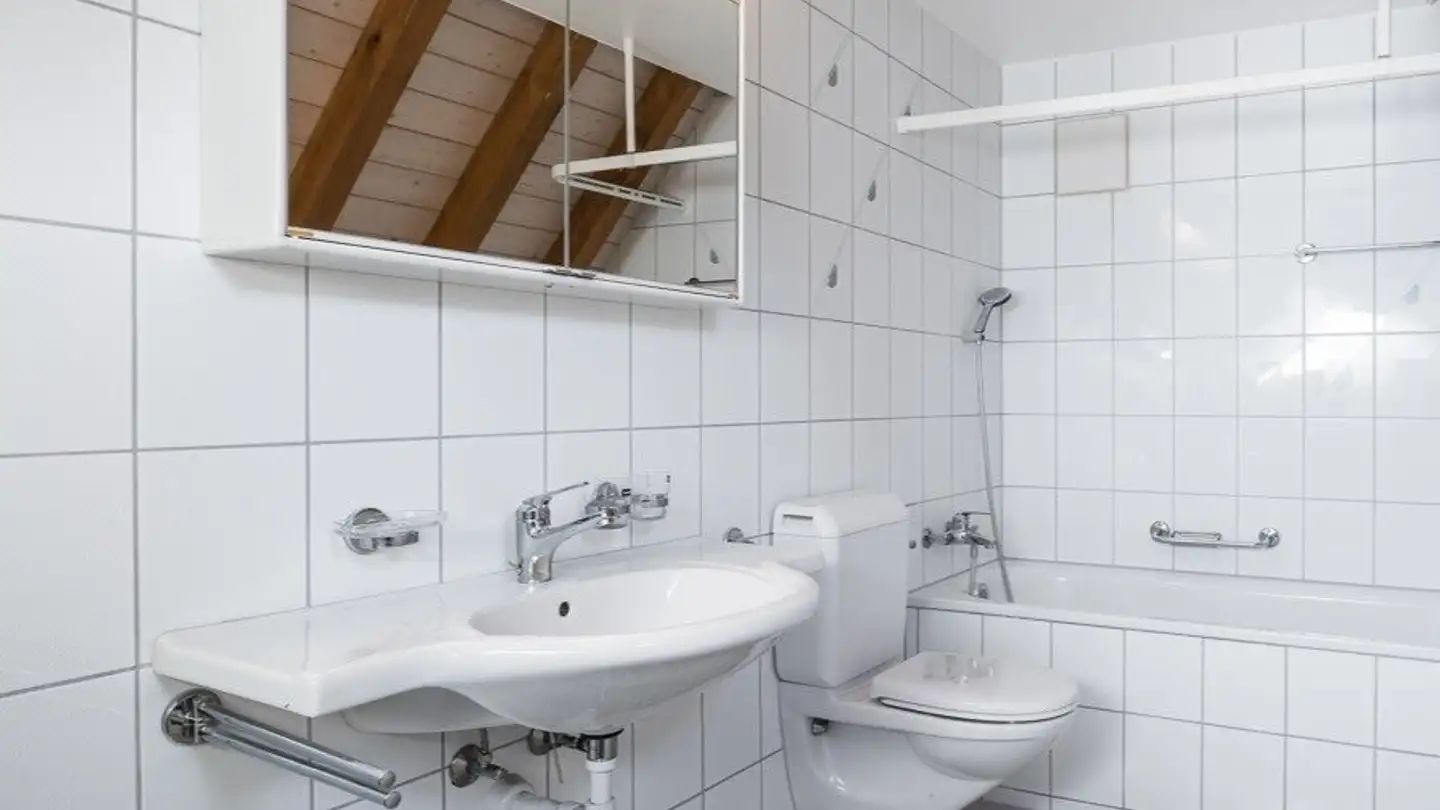 Appartamento in affitto - Hauptstrasse 21a, 4148 Pfeffingen - Photo 3