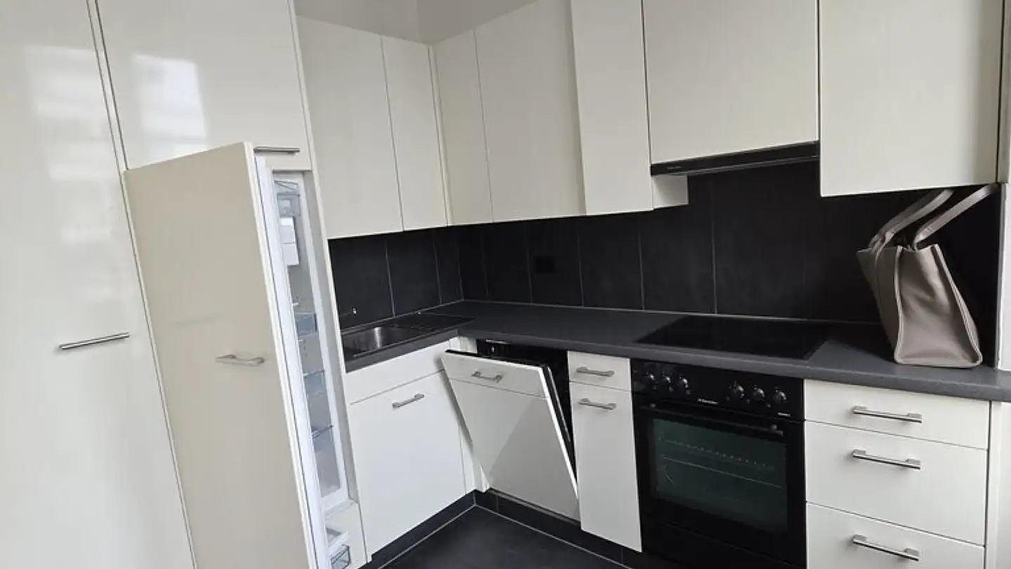 Appartement à louer - Avenue De Béthusy 24, 1005 Lausanne - Photo 2