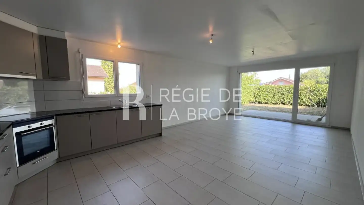 Apartment for rent - Route De Missy 14, 1566 St-Aubin FR - Photo 4