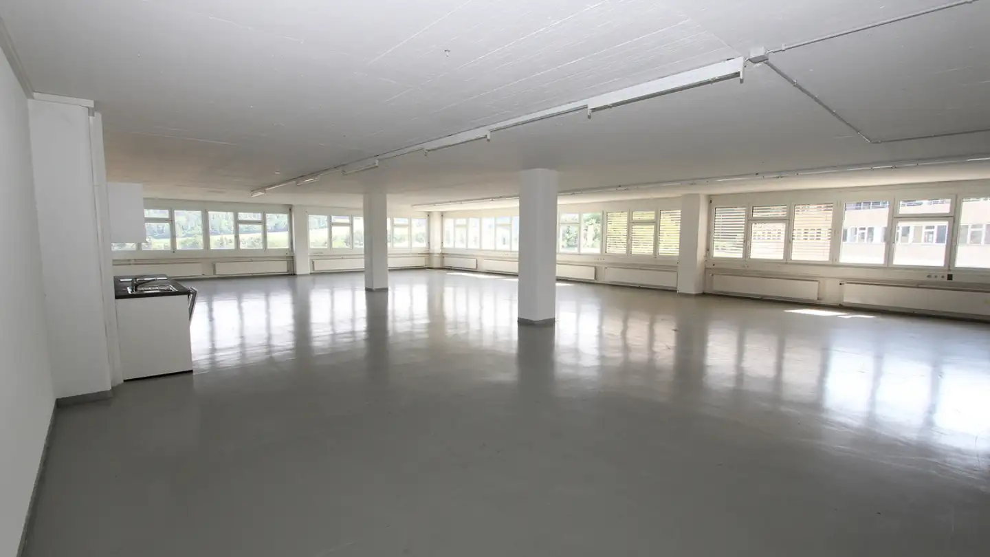 Bürofläche mieten - Industriestrasse 18, 8424 Embrach - Foto 3