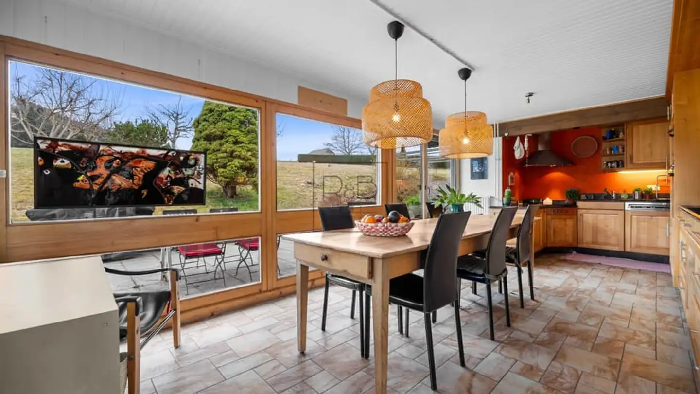 Single house for sale - Trême, 1635 La Tour-de-Trême - Photo 4