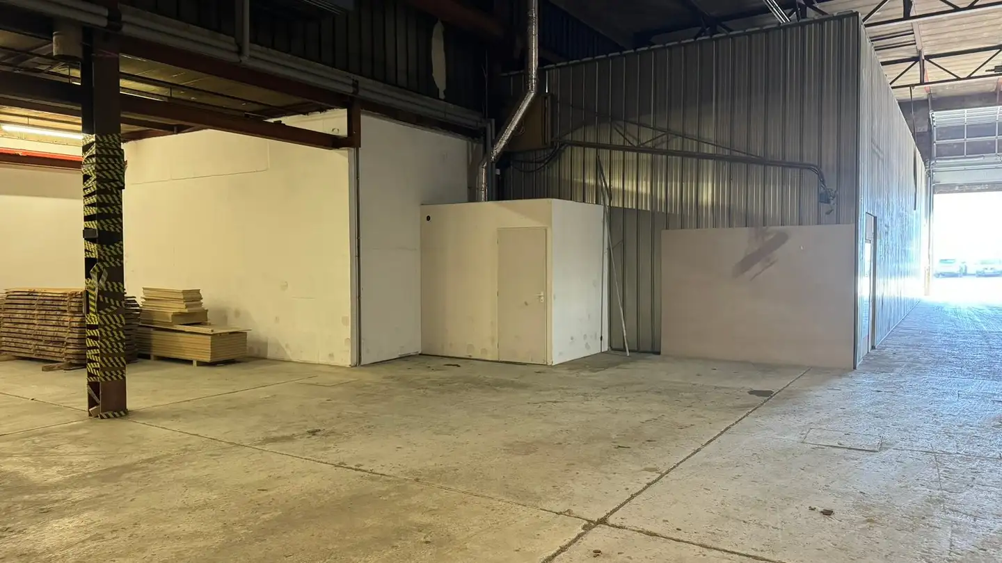 Immeuble industriel à louer - Chemin Des Grandes-Vies 19, 2900 Porrentruy - Photo 3