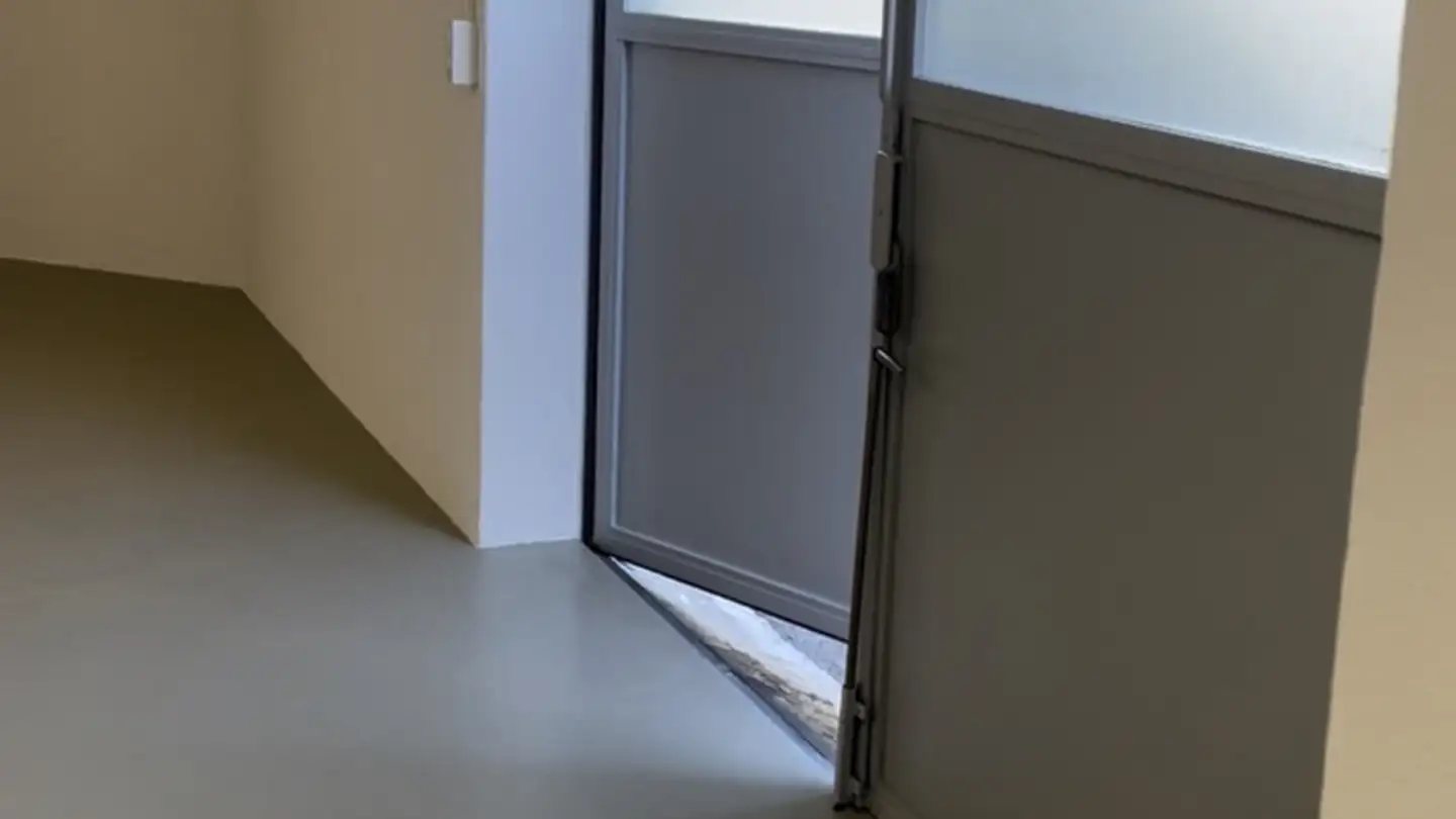 Gewerbe mieten - Unterbühlenstrasse 5, 8610 Uster - Foto 3