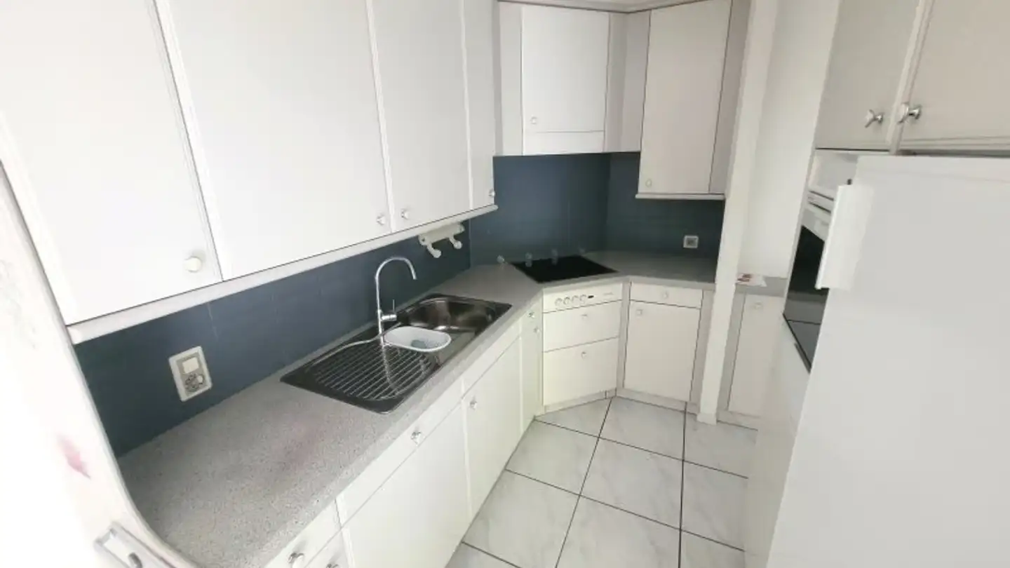 Appartement à louer - Avenue de l'Europe 38A, 1870 Monthey - Photo 2