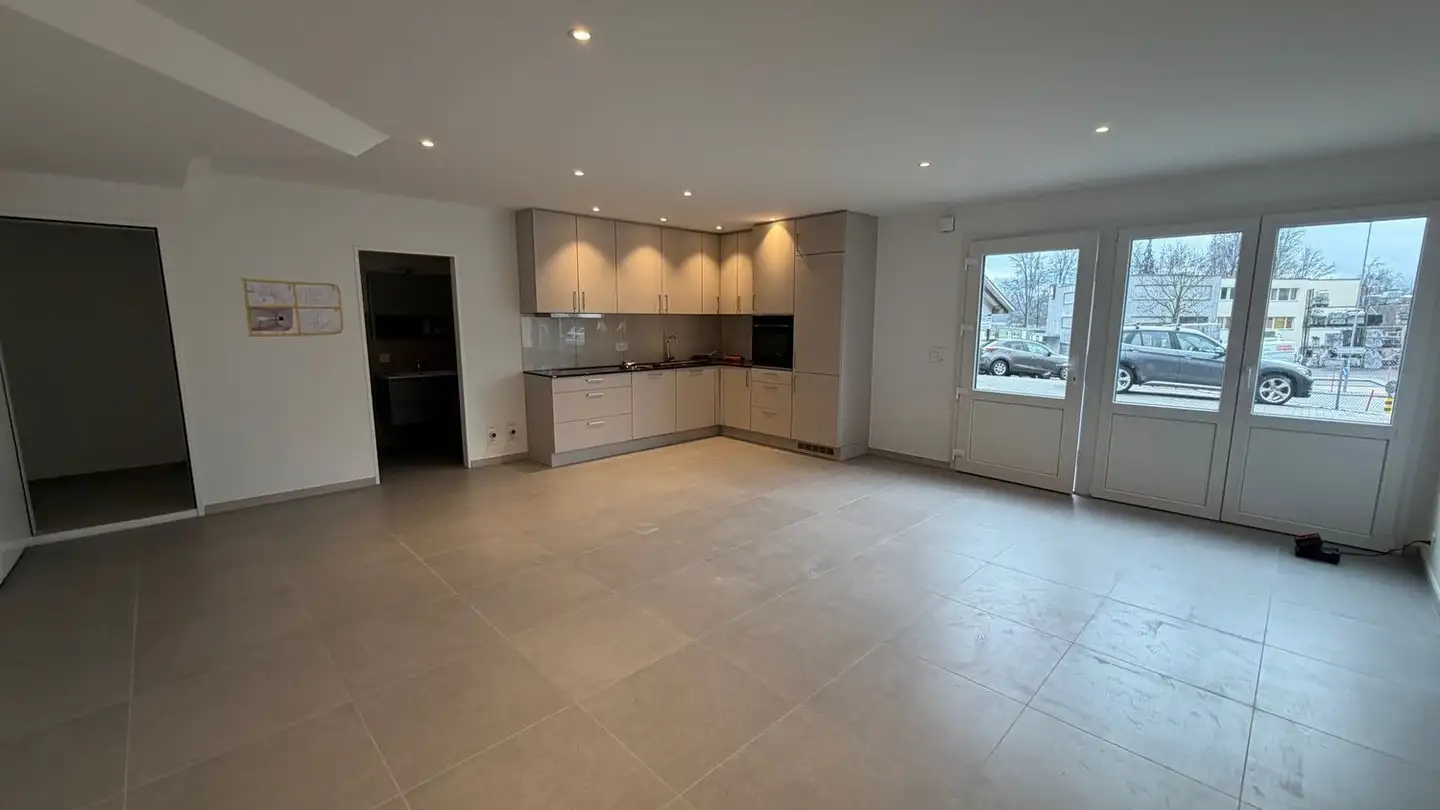 Gewerbe mieten - Eichwisstrasse 68, 8634 Hombrechtikon - Foto 3