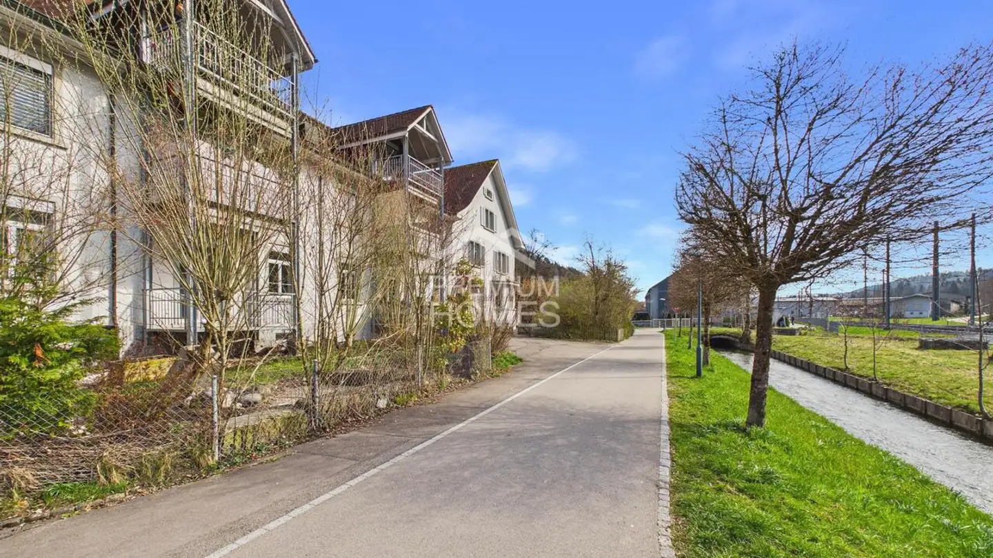 Mehrfamilienhaus kaufen - 8488 Turbenthal