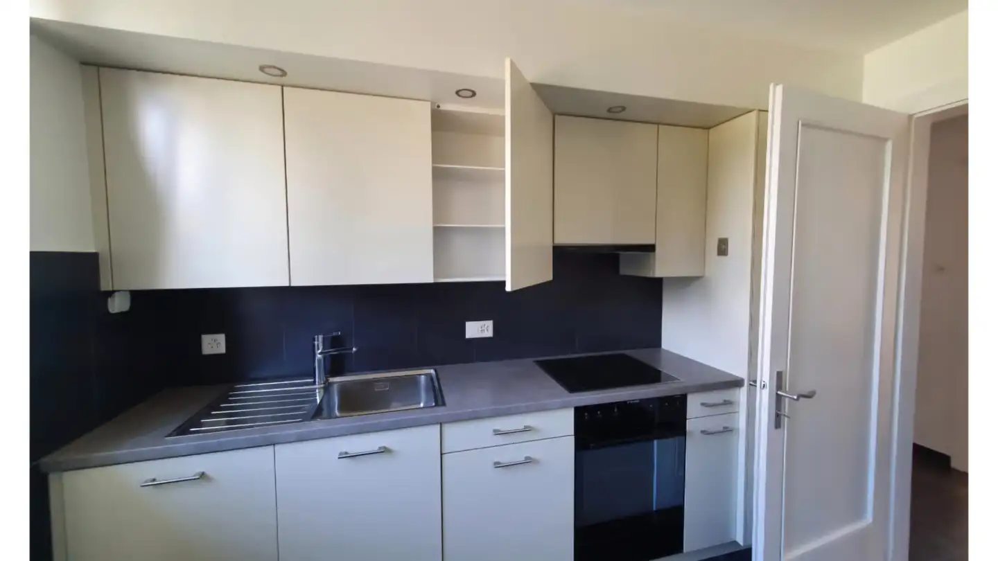 Wohnung mieten - 1400 Cheseaux-Noréaz - Foto 3