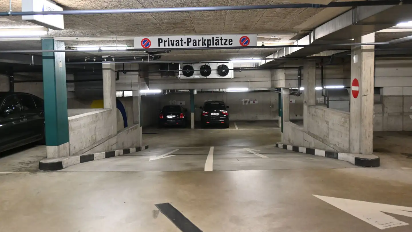 Underground parking space for sale - Hammerallee, 4600 Olten - Photo 2