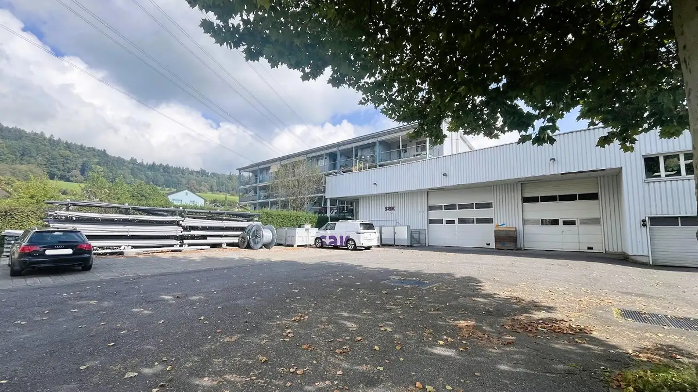 Commercial for rent - Brauereistrasse 1b, 8730 Uznach