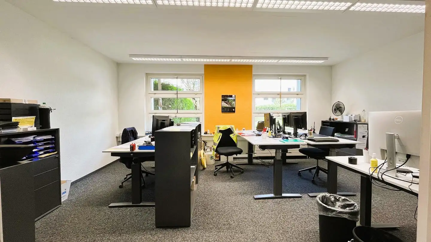 Commerciale in affitto - Brauereistrasse 1b, 8730 Uznach - Photo 2