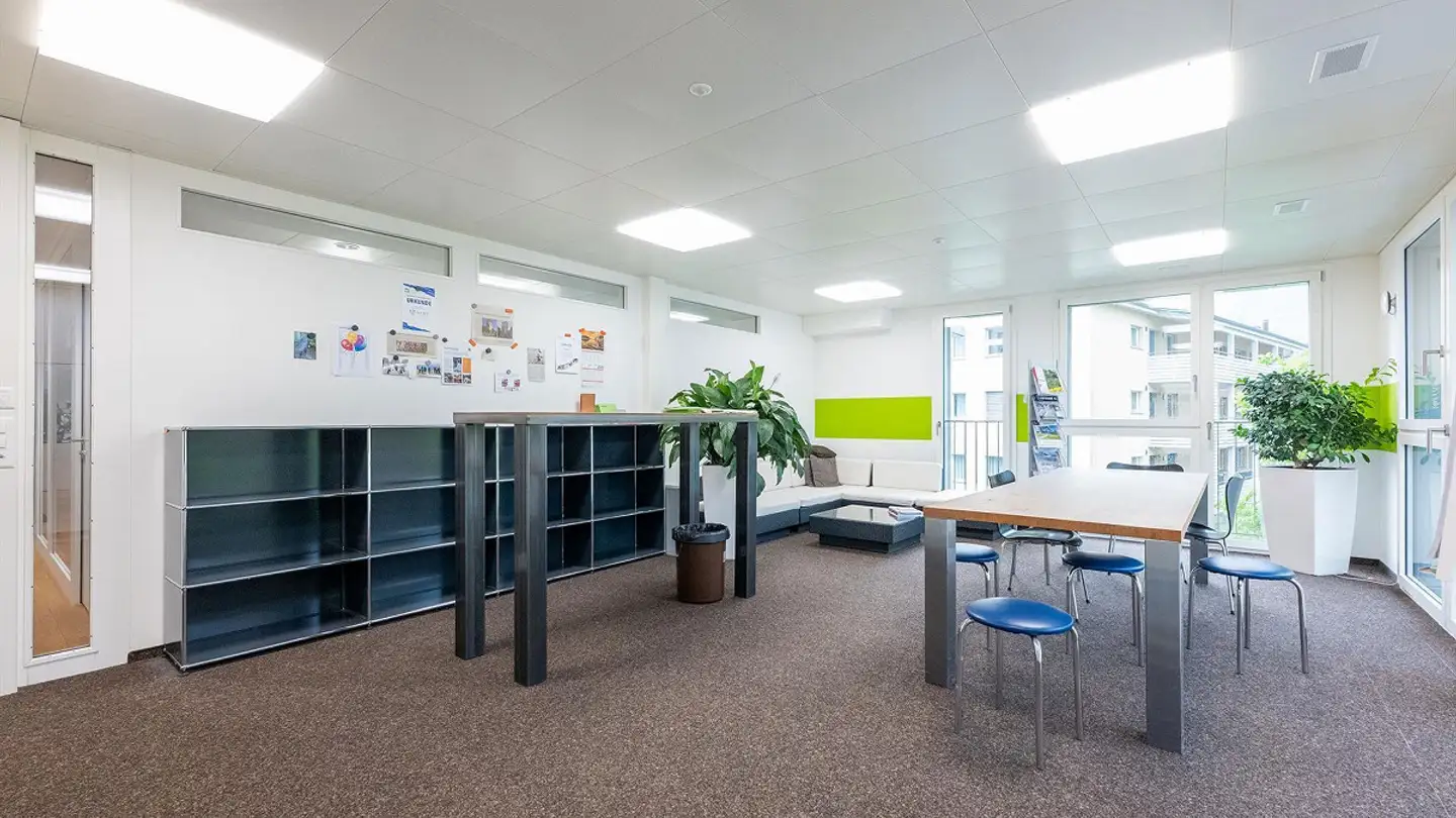 Spazio ufficio in vendita - Föhneneichstrasse 13d, 6440 Brunnen - Photo 2