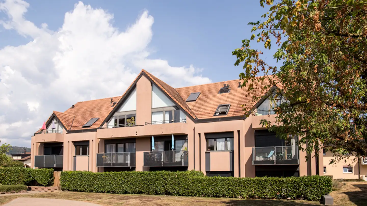 Place de parking couverte à louer - Chemin De L'aubépine, 1196 Gland - Photo 3