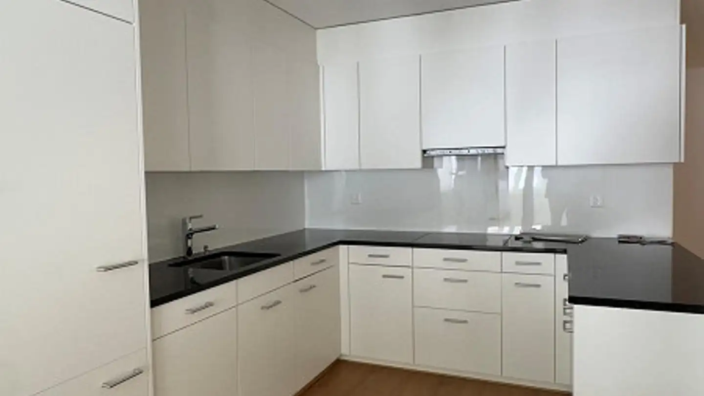 Appartement à louer - Via Nova 86, 7013 Domat/Ems - Photo 2