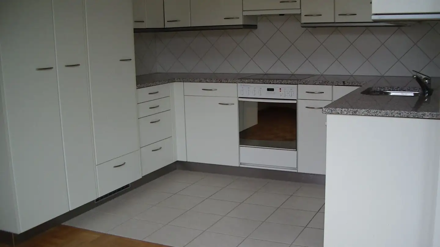 Dachgeschosswohnung mieten - Landskronweg 24, 4107 Ettingen - Foto 3