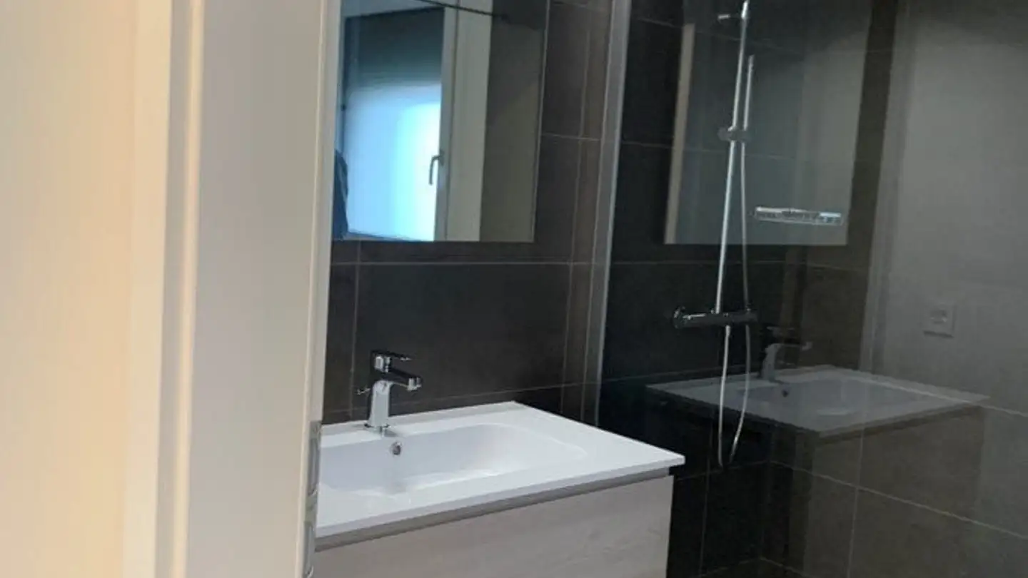 Appartement à louer - Via Arogno 16c, 6821 Rovio
