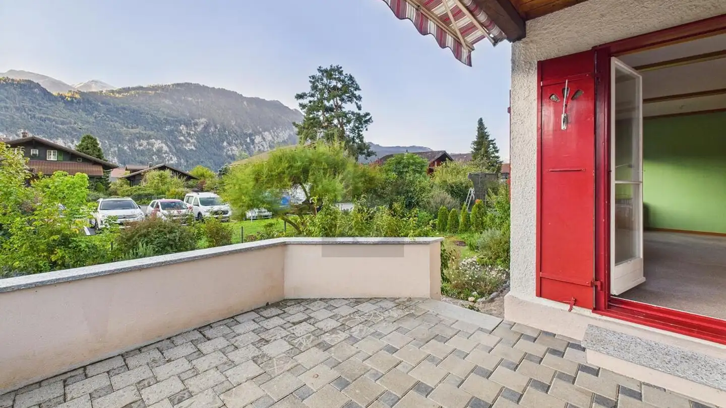 Cave house for sale - 3800 Unterseen