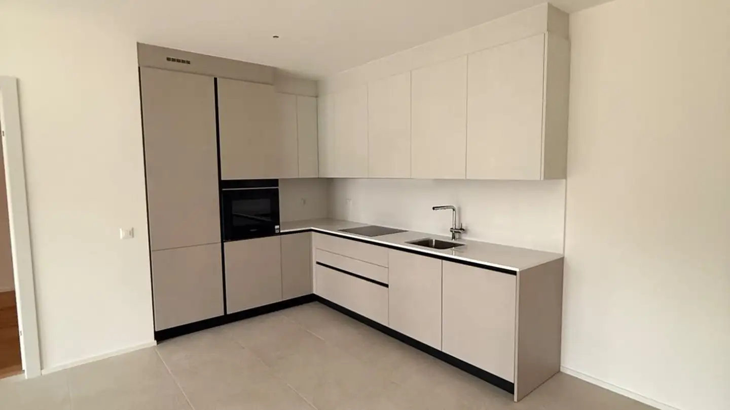 Appartement à louer - Via Navesco 28, 6942 Savosa