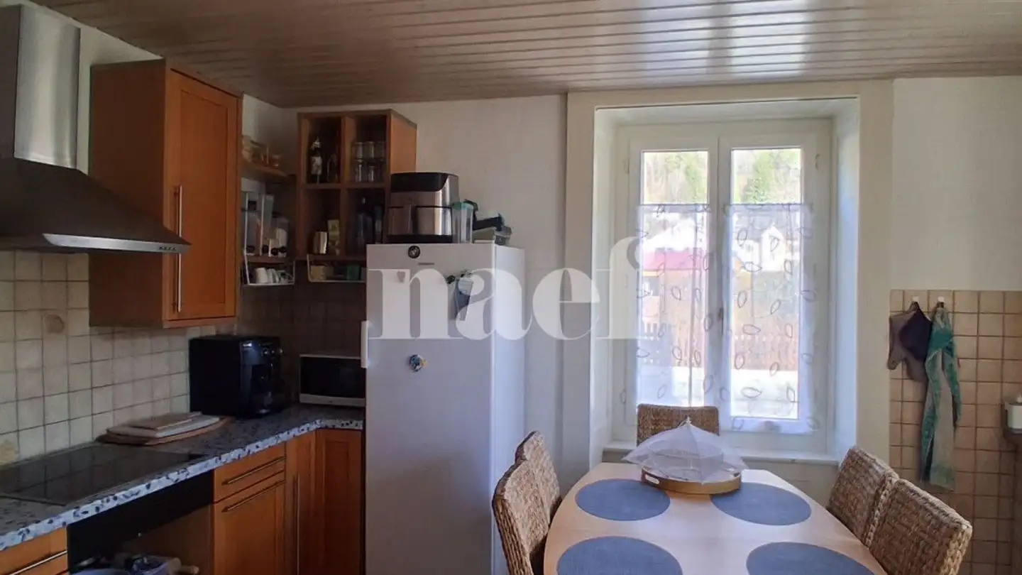 Wohnung mieten - Rue Des Tilleuls 4, 2103 Noiraigue - Foto 2