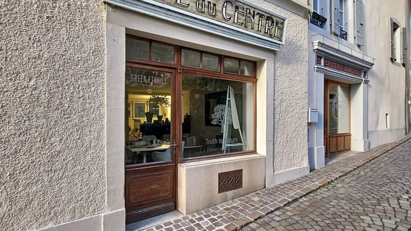 Kaufhaus mieten - Rue Du Bourg 17, 1095 Lutry