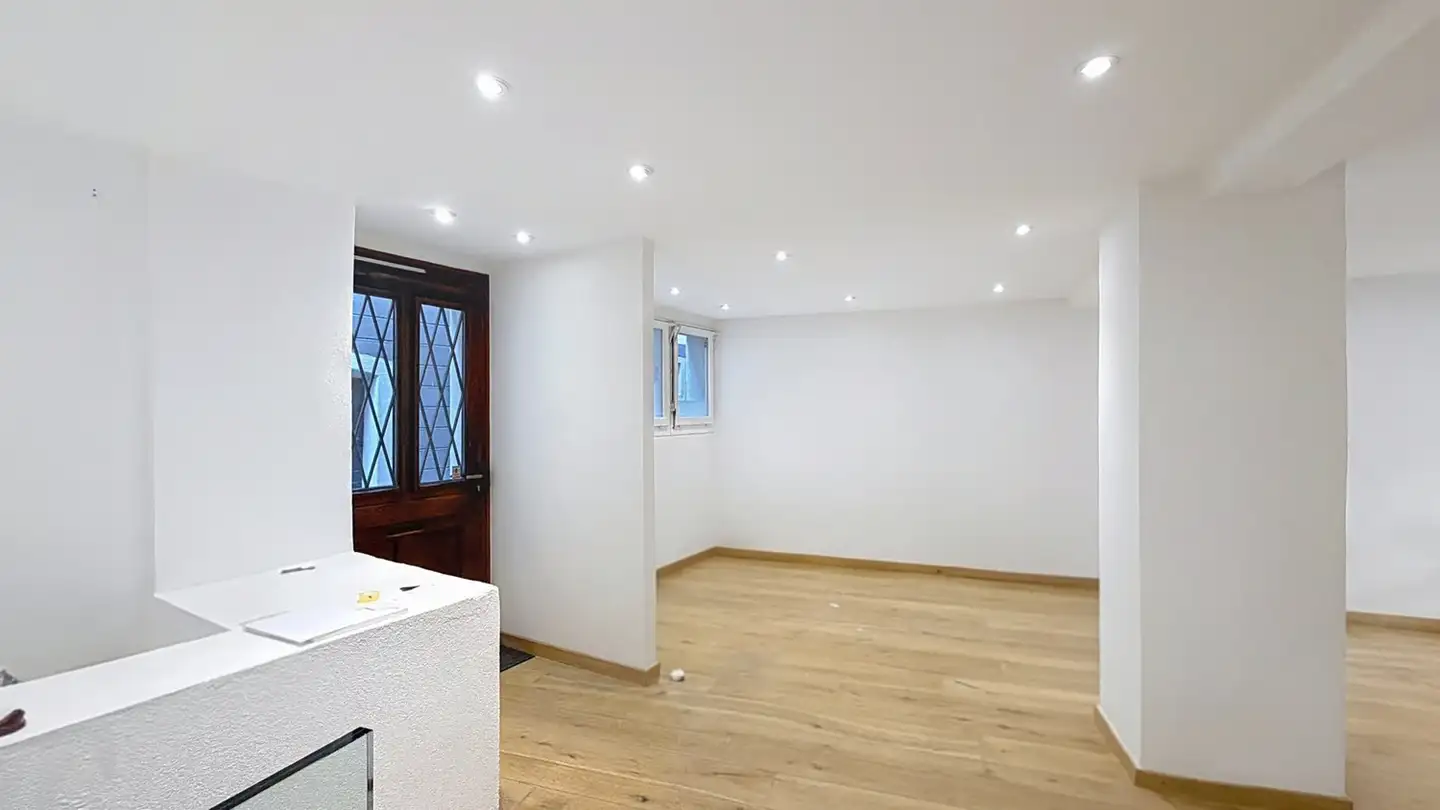 Kaufhaus mieten - Rue Du Bourg 17, 1095 Lutry - Foto 2