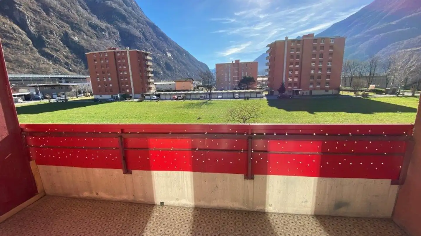 Appartement à louer - Via Lugano 18, 6710 Biasca - Photo 2