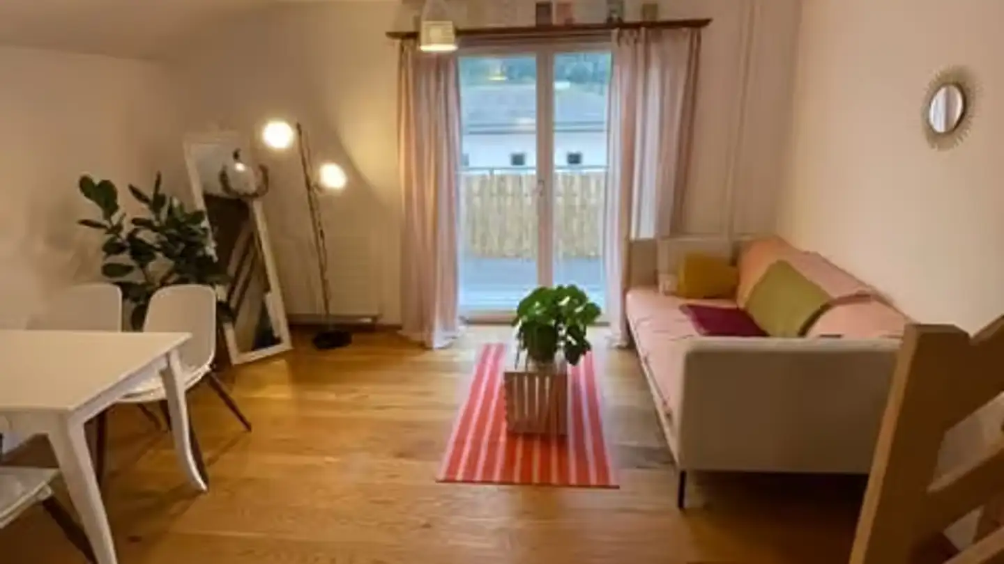Wohnung mieten - Hauptstrasse 35, 7432 Zillis