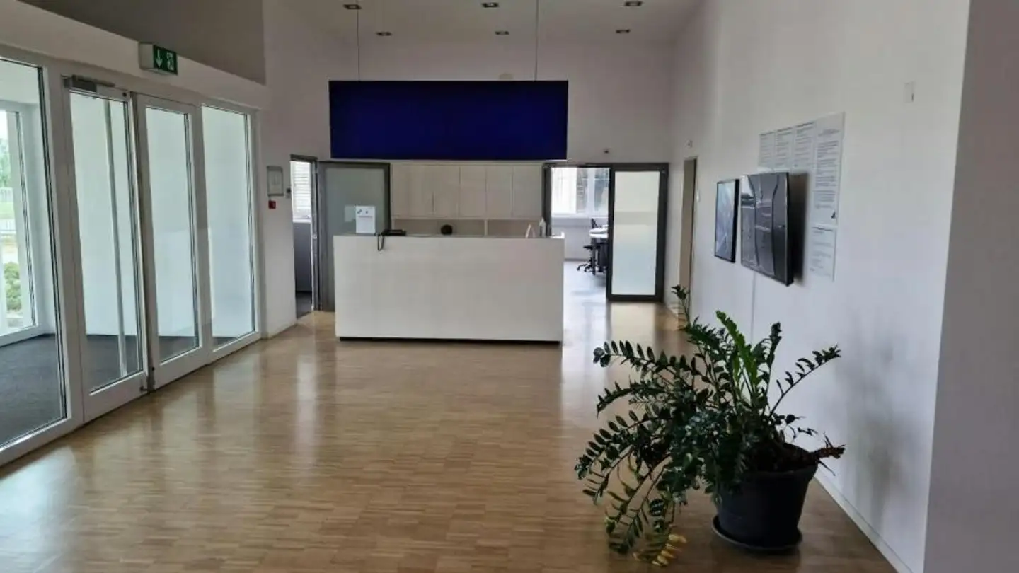 Commercial for rent - Neckarsulmstrasse 20, 2540 Grenchen - Photo 4