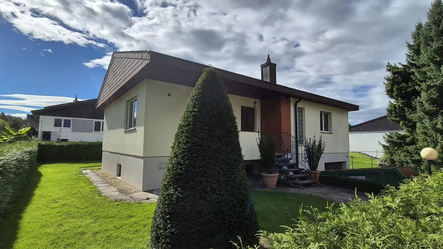 Casa singola in affitto - 5244 Birrhard