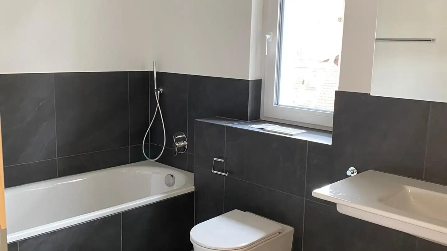 Wohnung mieten - Rosmaringasse 6, 7220 Schiers - Foto 3