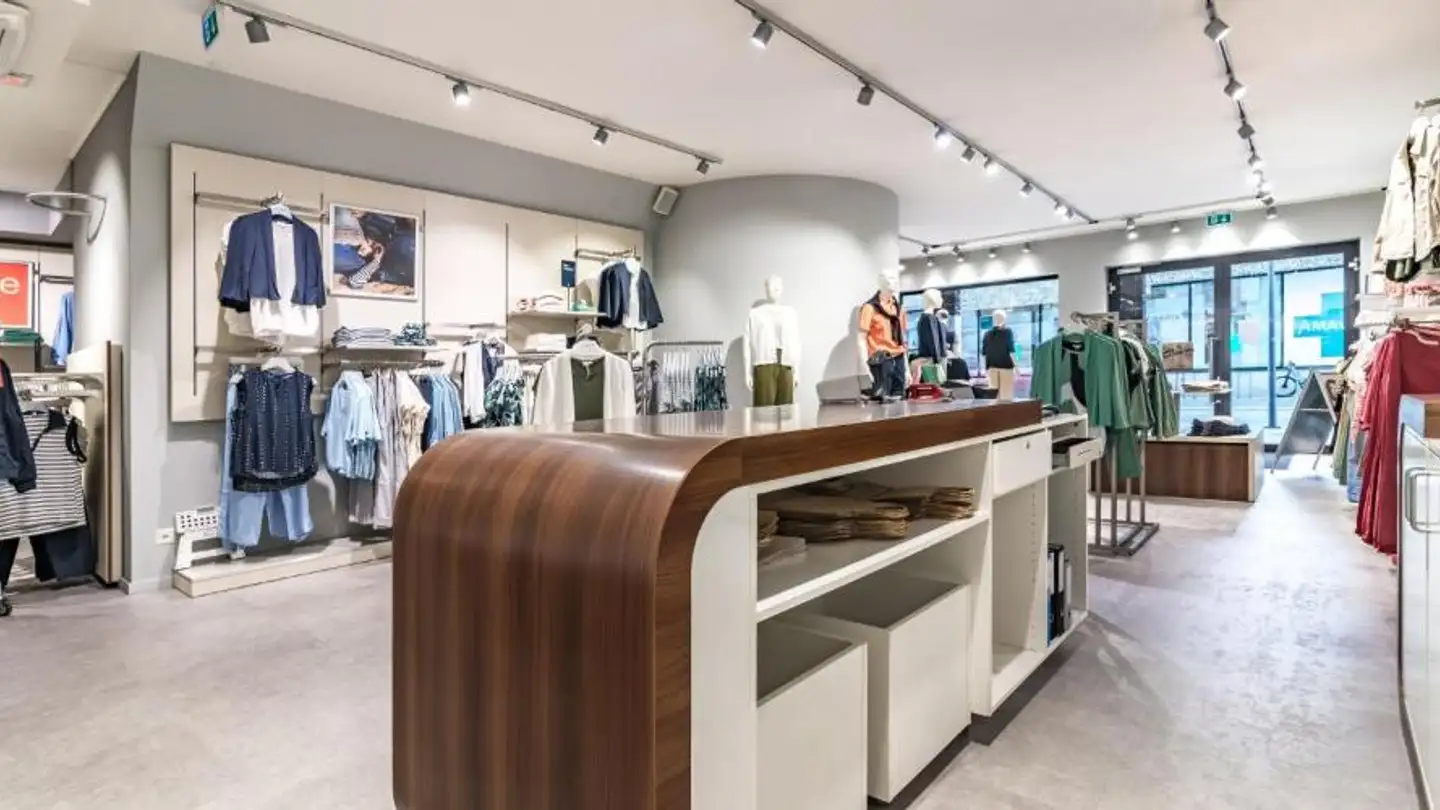 Commerciale in affitto - Kantonsstrasse 6, 3930 Visp - Foto 4