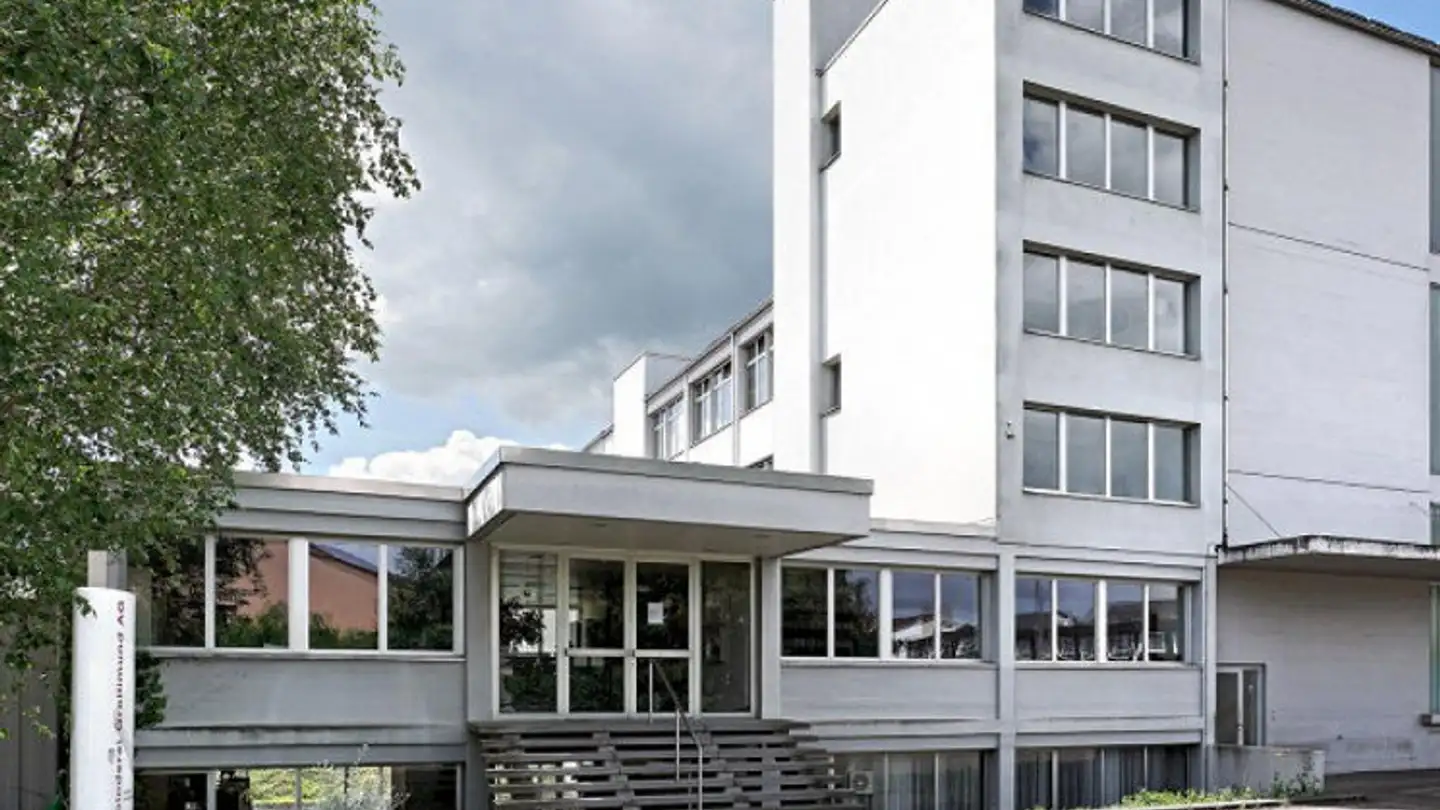 Bureau à louer - Industriestrasse 4, 4153 Reinach BL