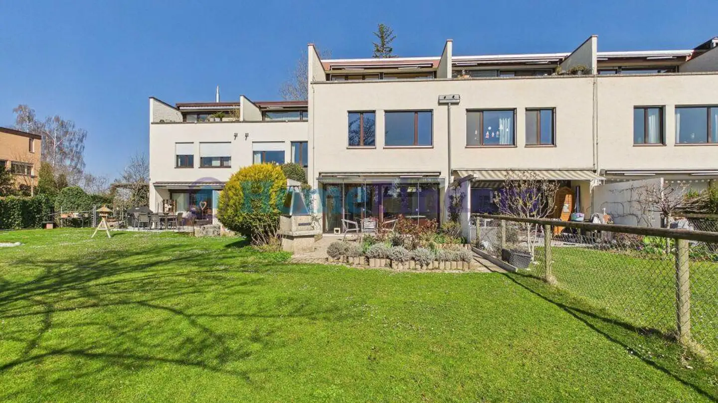 Maison en terrasse à vendre - 8332 Russikon