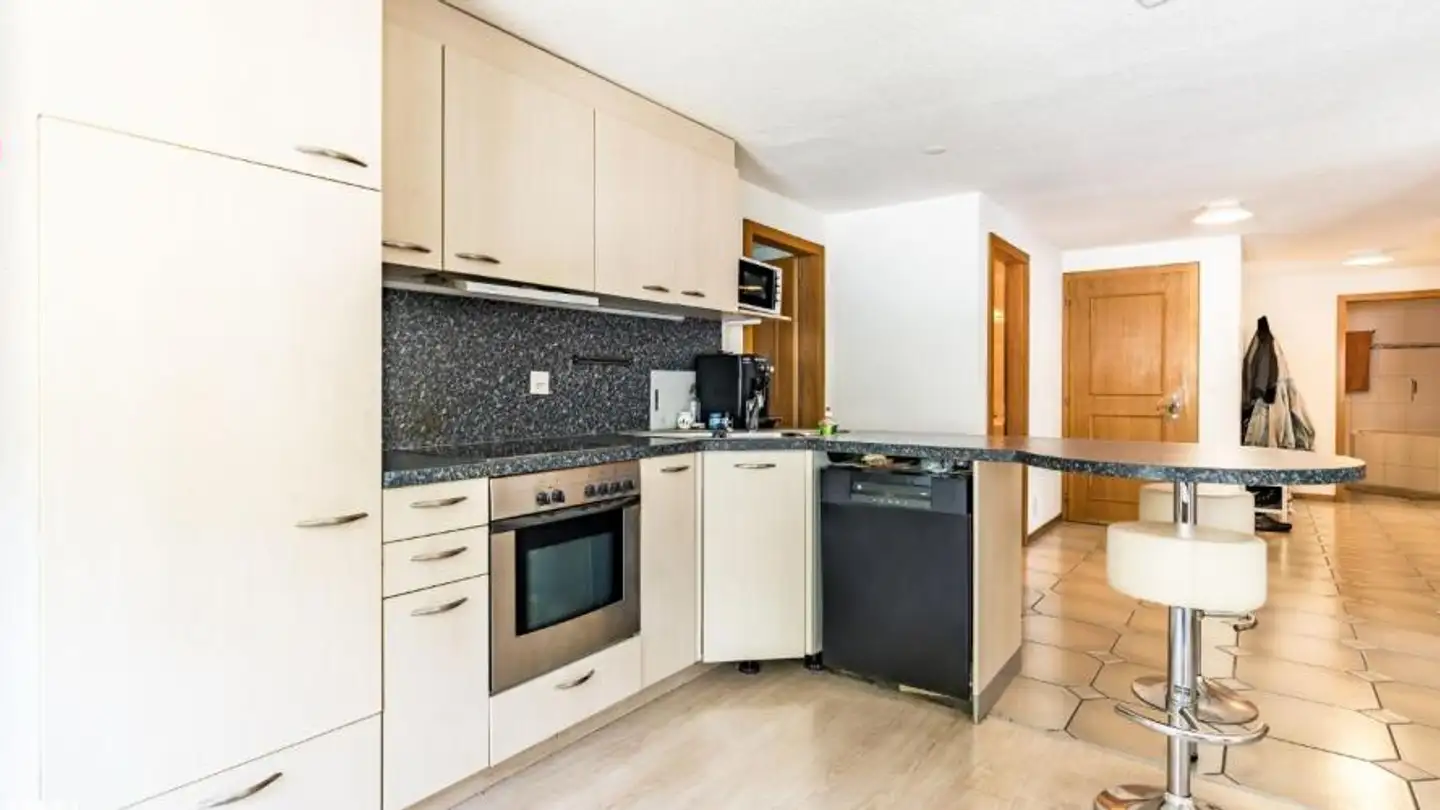 Apartment for sale - 3900 Brig - Photo 2