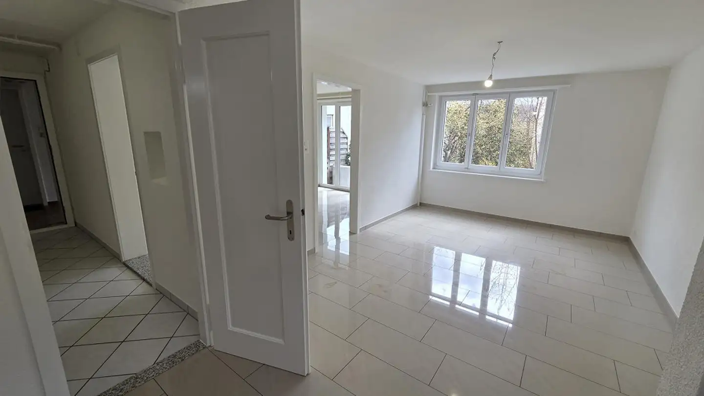 Wohnung mieten - Sennenwieshalde 17, 8200 Schaffhausen - Foto 2