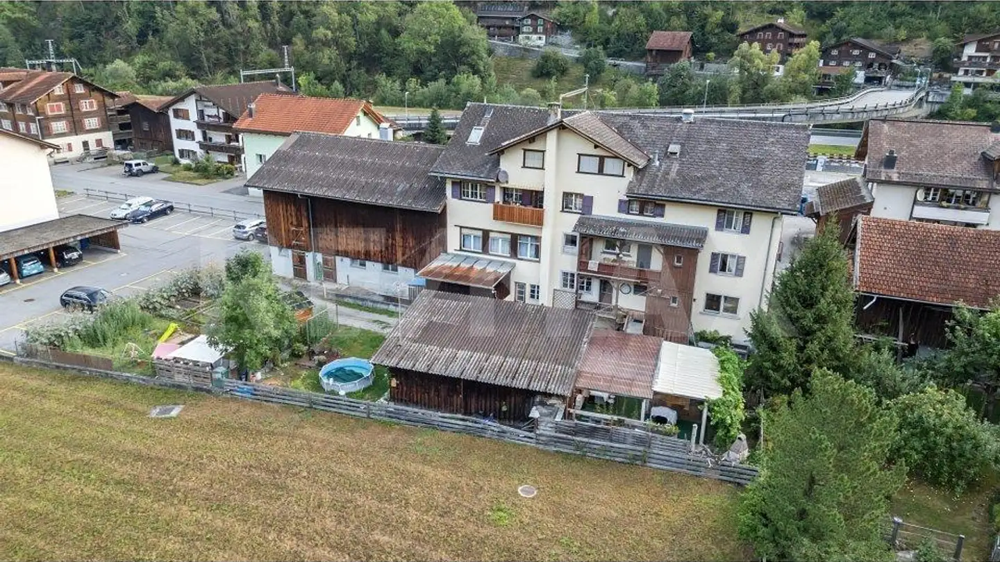 Commercial à vendre - 7233 Jenaz
