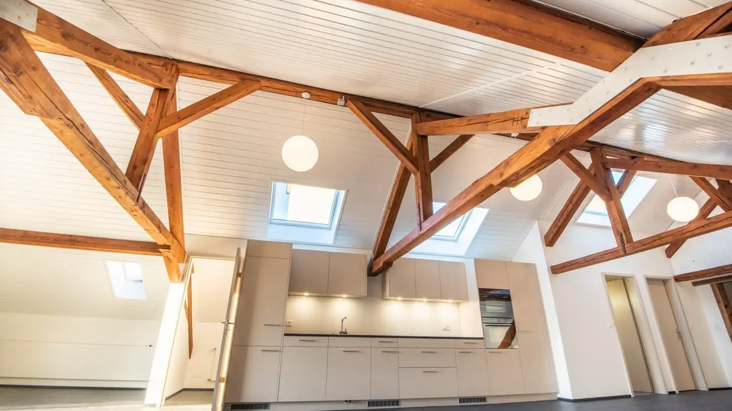 Dachgeschosswohnung mieten - Henzmannstrasse 39, 4800 Zofingen