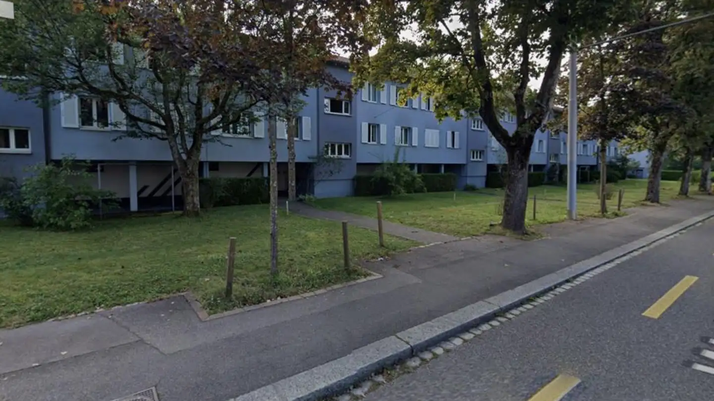 Place de parking souterraine à louer - Wehntalerstrasse, 8105 Regensdorf