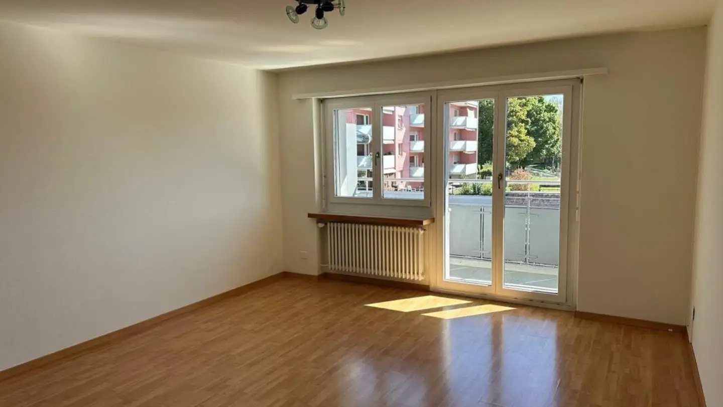 Wohnung mieten - Landstrasse 29, 8633 Wolfhausen