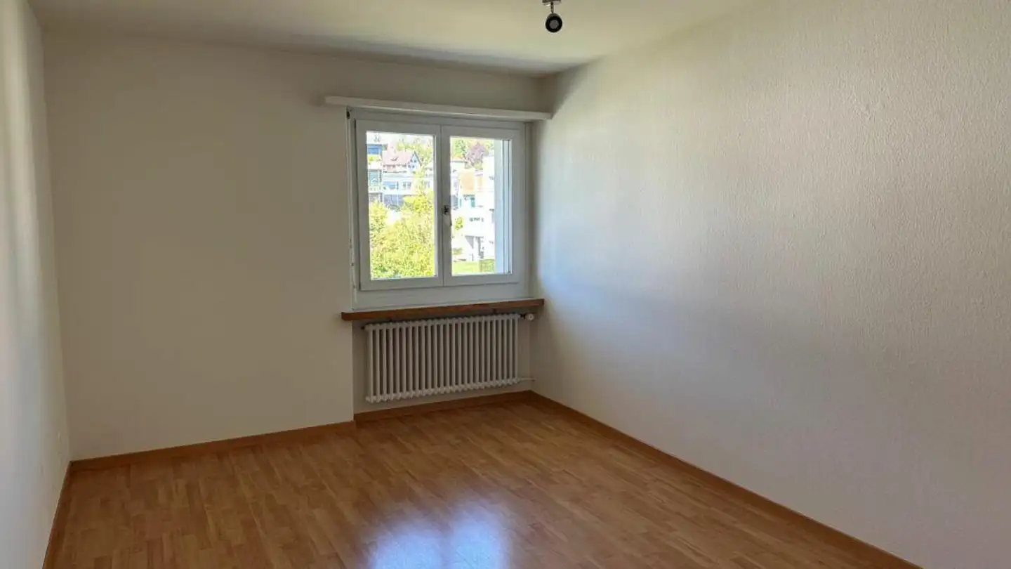 Wohnung mieten - Landstrasse 29, 8633 Wolfhausen - Foto 3