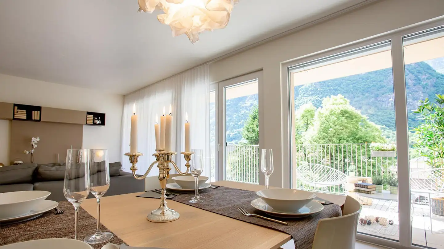 Appartamento a gradini in affitto - Strada De Carasoo 30, 6535 Roveredo GR - Foto 2