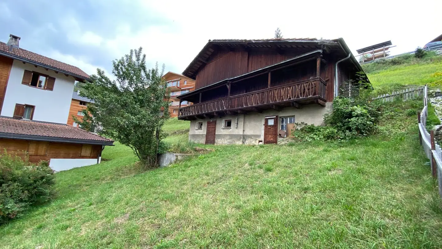 Terrain constructible à vendre - Plaun Fravgia, 7142 Cumbel - Photo 3
