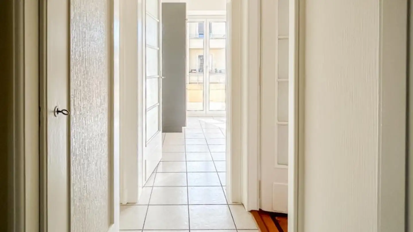 Apartment for rent - Avenue des Toises 16, 1005 Lausanne - Photo 4