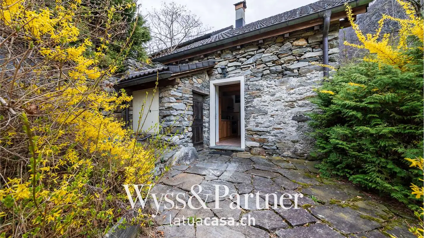 Laboratorio in vendita - 6692 Menzonio - Foto 2