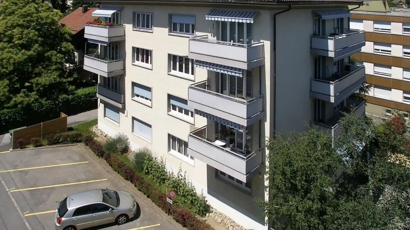 Place de parking extérieure à louer - Chemin Des Lys 11, 1010 Lausanne