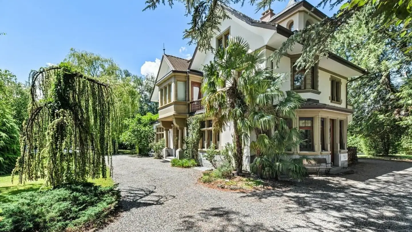 Single house for sale - 1880 Bex