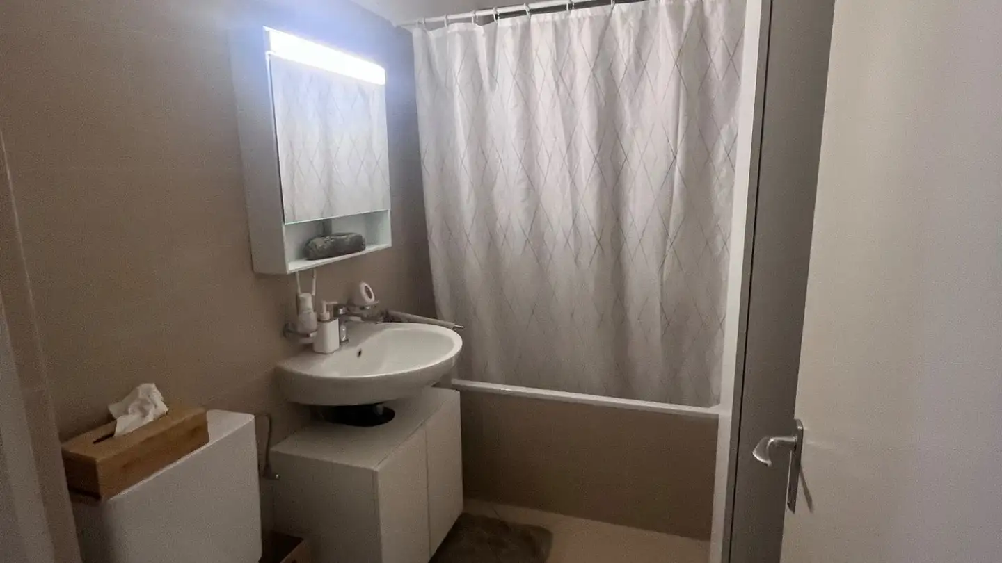 Appartement à louer - Via Del Tiglio 13a, 6512 Giubiasco - Photo 4