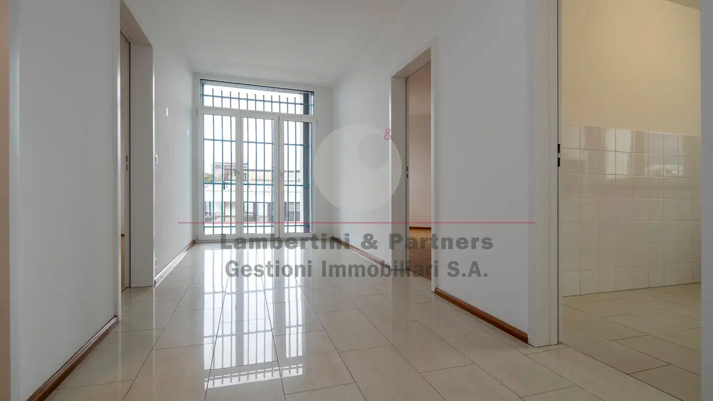 Appartamento in affitto - Via Delle Scuole 1, 6900 Lugano - Foto 2