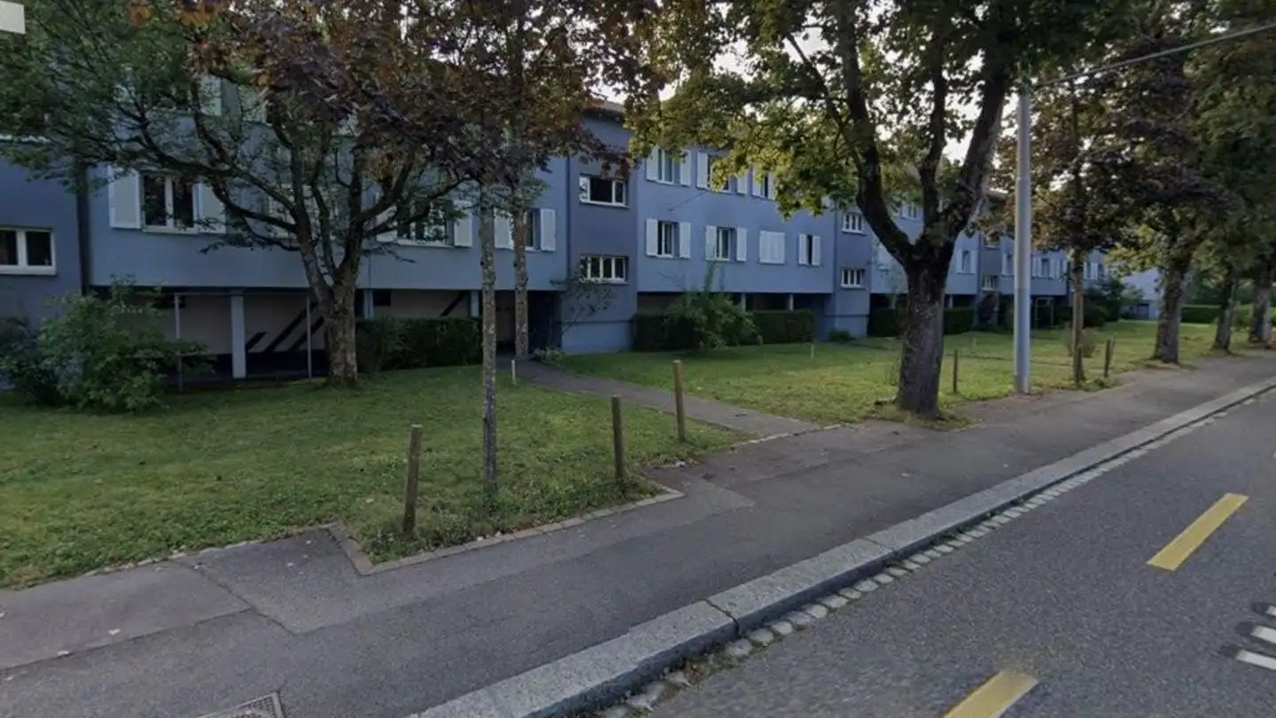 Place de parking souterraine à louer - Wehntalerstrasse, 8105 Regensdorf