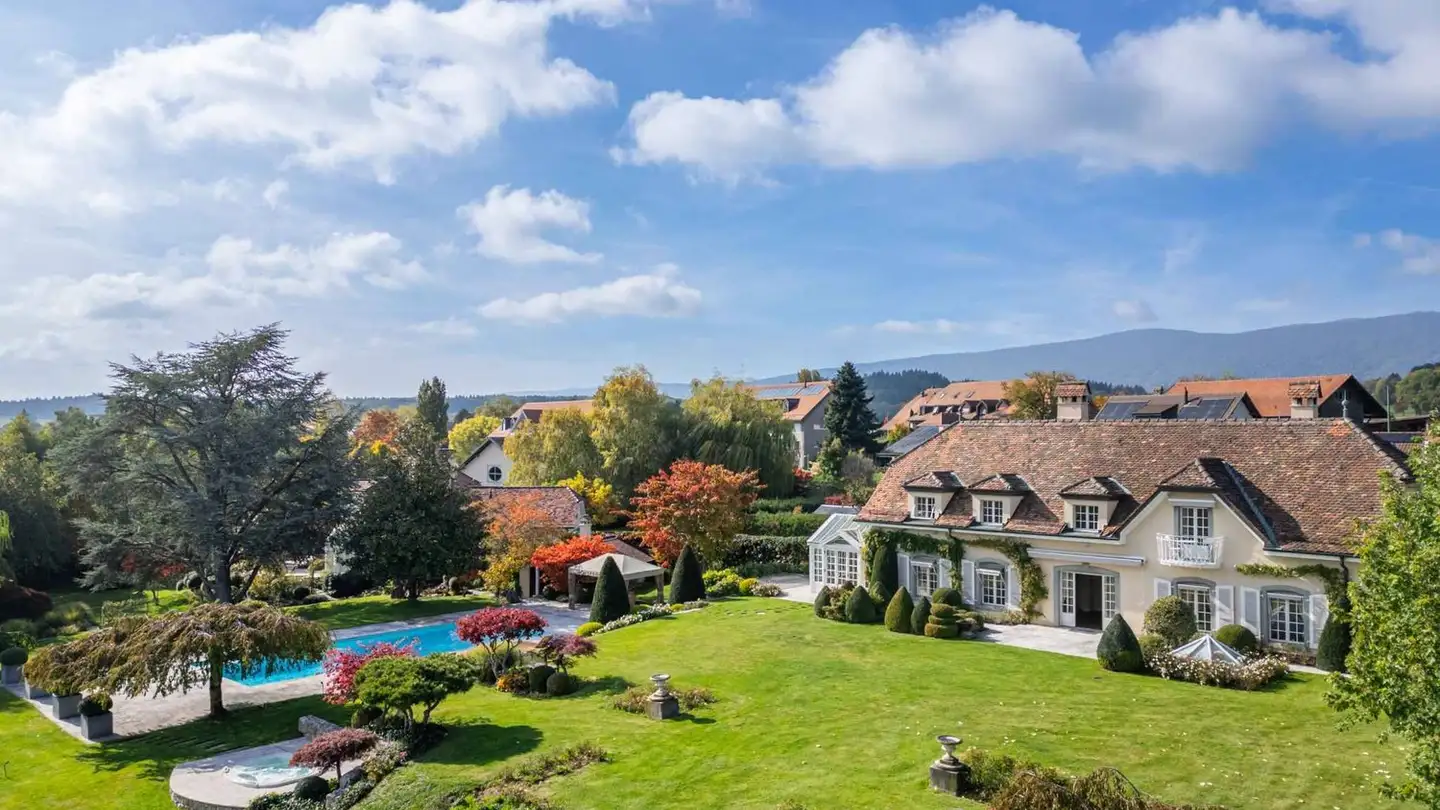 Villa for sale - 1143 Apples - Photo 3